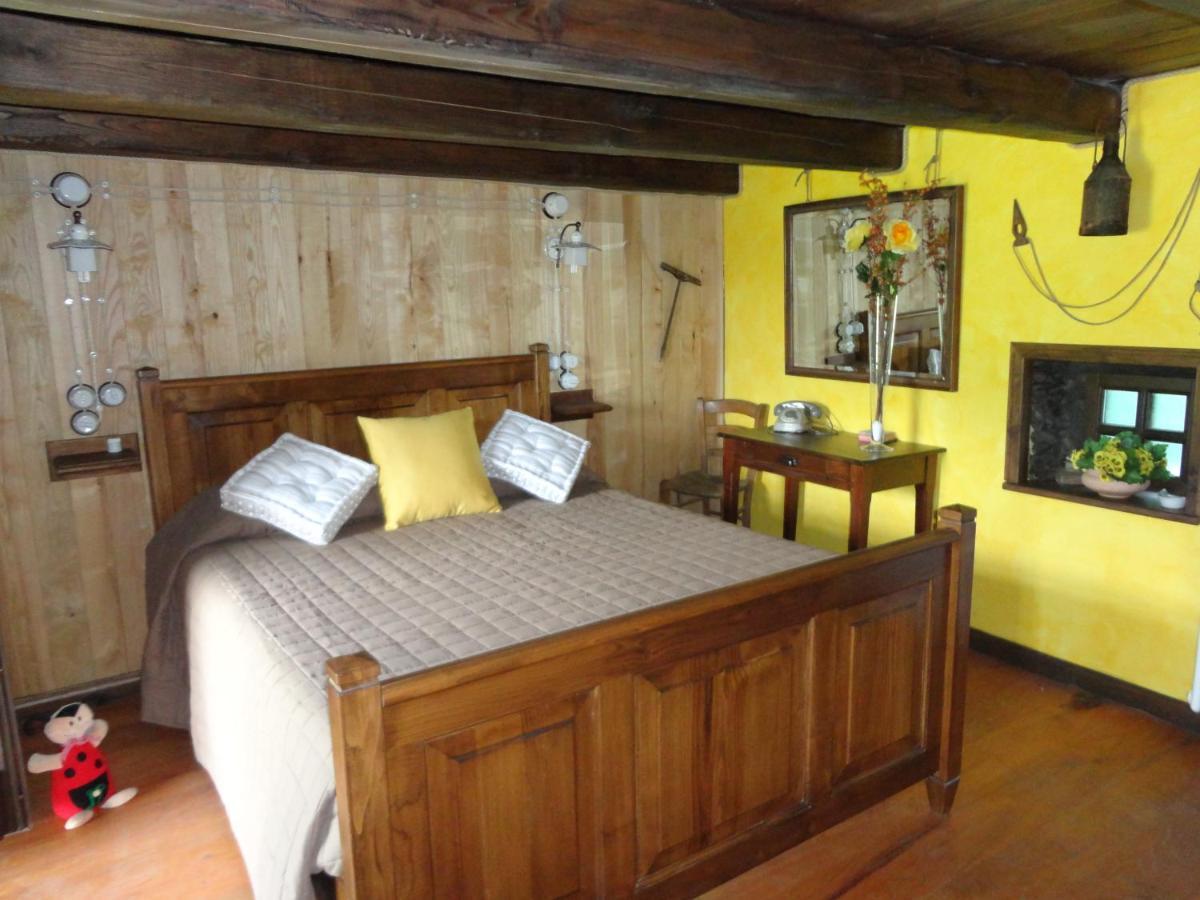B&B "La Baita Delle Coccinelle" Varallo Exteriör bild